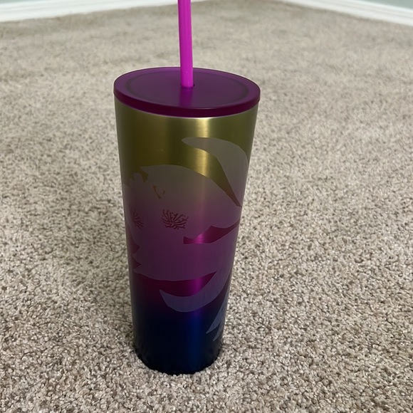 2 Authentic Starbucks Tumblers 24oz Summer 2022 - Picture 4 of 14